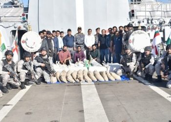 Indian Navy caught drugs