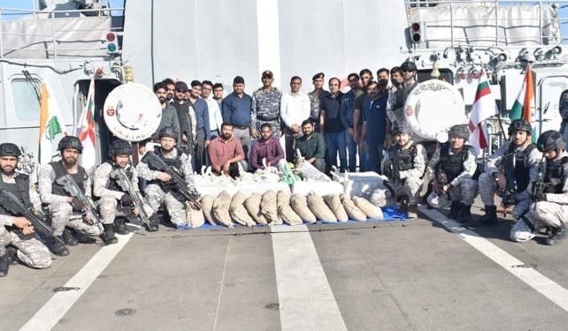 Indian Navy caught drugs