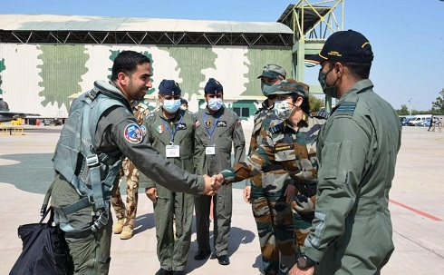 Indian and Oman army