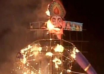 खूब जले रावण