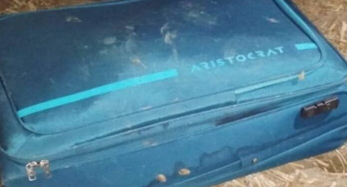 सूटकेस में महिला की लाश