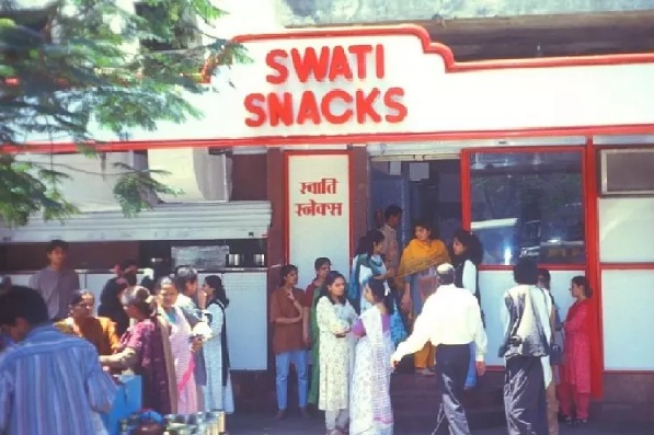 swati snacks santacruz