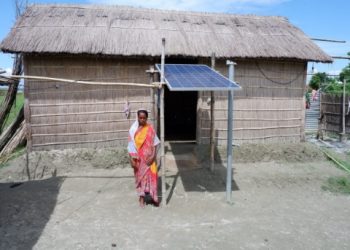 असम में रूरल सोलर स्कीम की धुंधली रोशनी