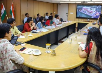 Kejriwal government will build world class 'cultural center