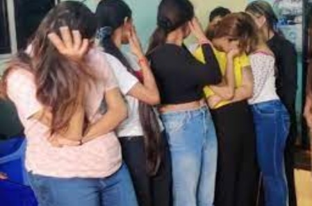 लड़के-लड़कियां