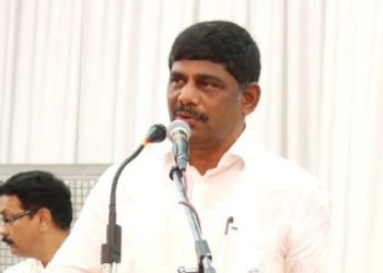 MP DK Suresh