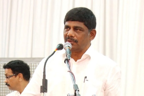 MP DK Suresh