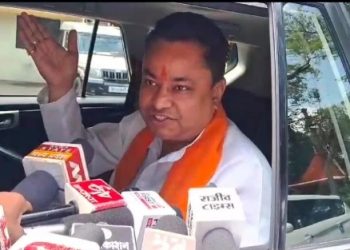 vhp नेता संतोष शर्मा