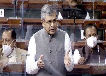 रेल मंत्री अश्विनी वैष्णव