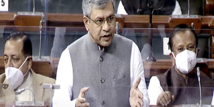 रेल मंत्री अश्विनी वैष्णव