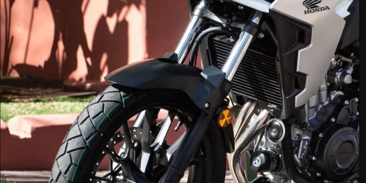 Tubeless or tube? Know who will give the maximum mileage to the bike