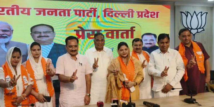 5 councilors join BJP