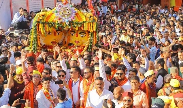 मां नंदा की भव्य शोभायात्रा