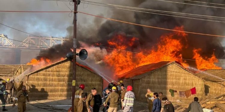maha kumbh mela fire