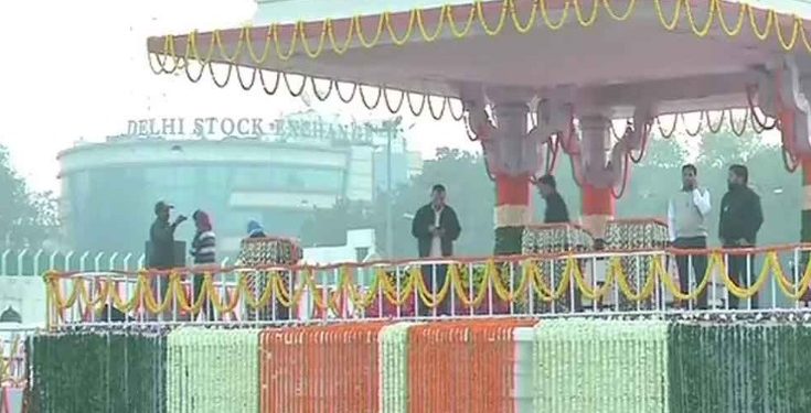 preparation of BJP at Ramlila Maidan