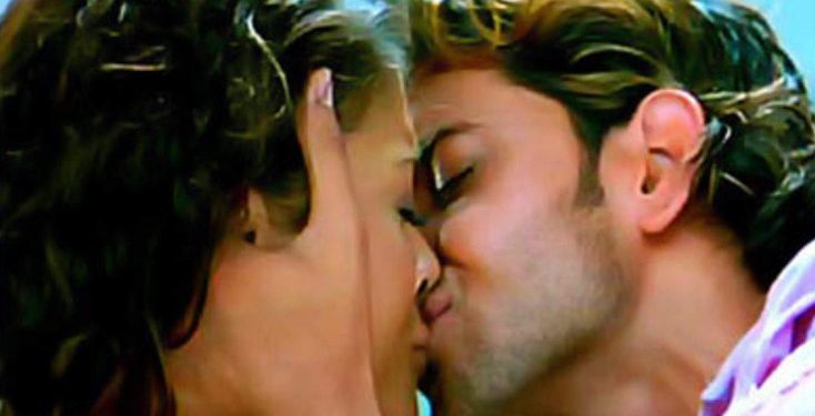 dhoom 2 kissing scene