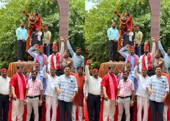 Ahilyabai by garlanding