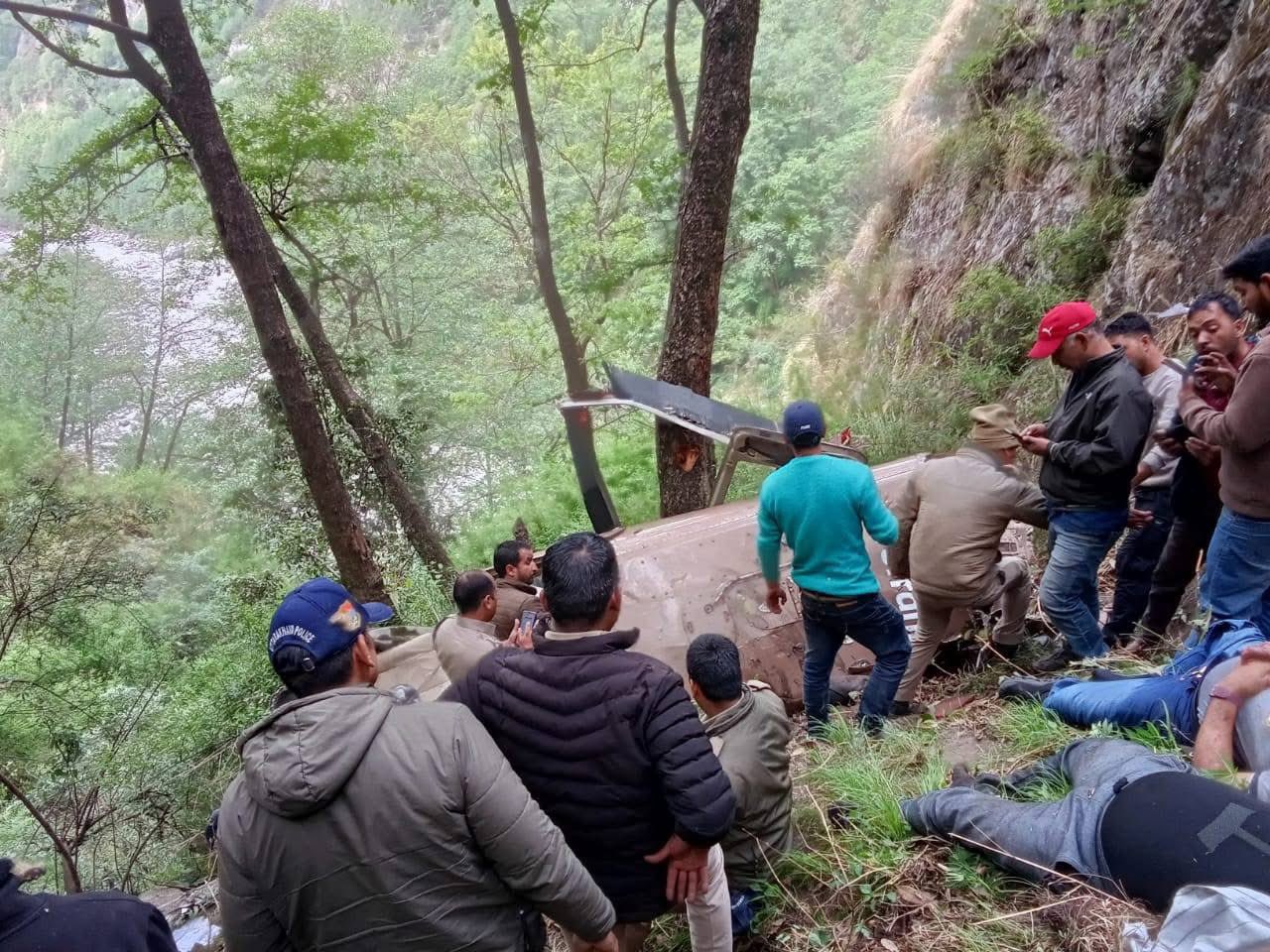 Helicopter crash Uttarkashi