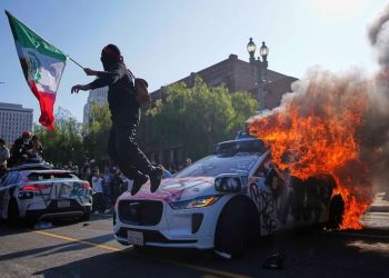 Tension in Los Angeles