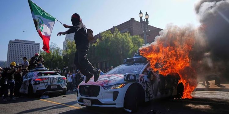 Tension in Los Angeles
