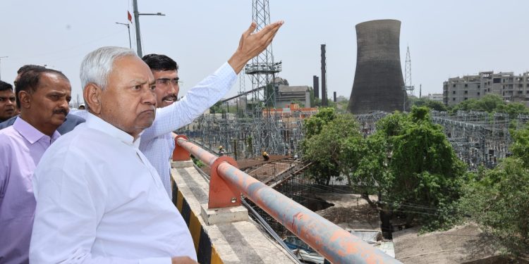 CM Nitish inspected the construction work