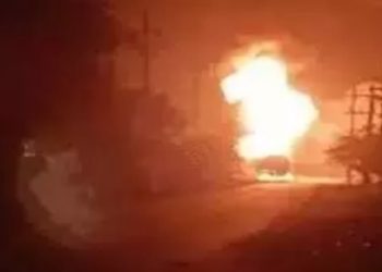 टैंकर में लगी आग