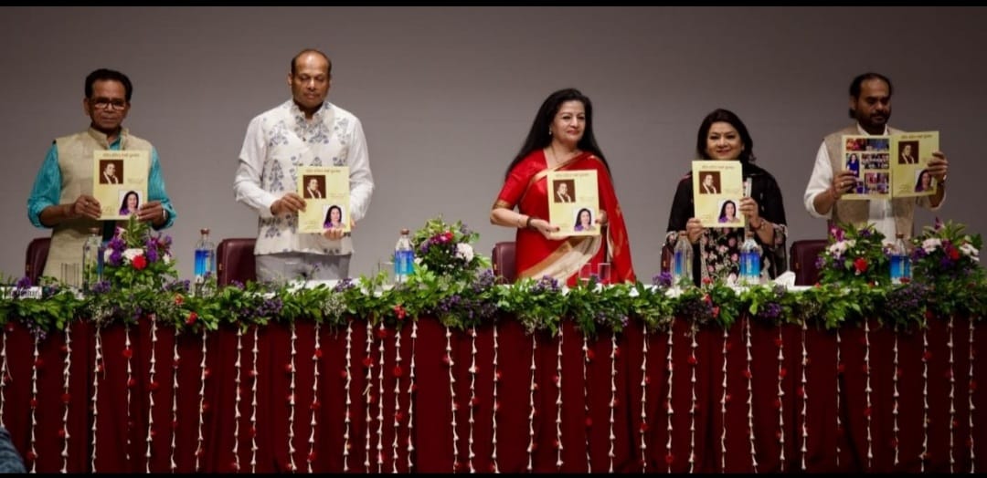Writer Lakshmi Puri was awarded the 'Pandit Haridatt Sharma Award'