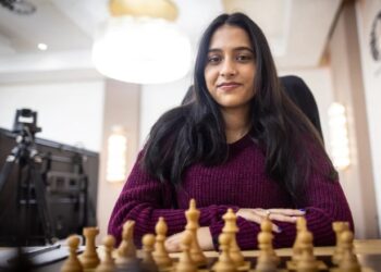 divya deshmukh