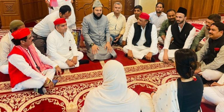 Akhilesh and Dimple