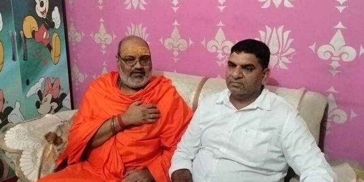 महामंडलेश्वर यति नरसिंहानंद गिरी