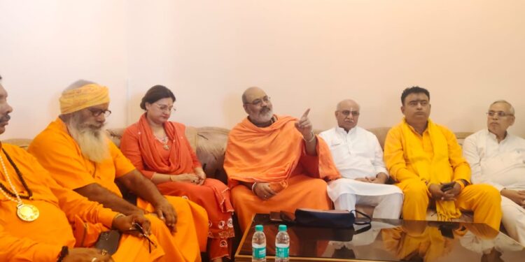 यति नरसिंहानंद