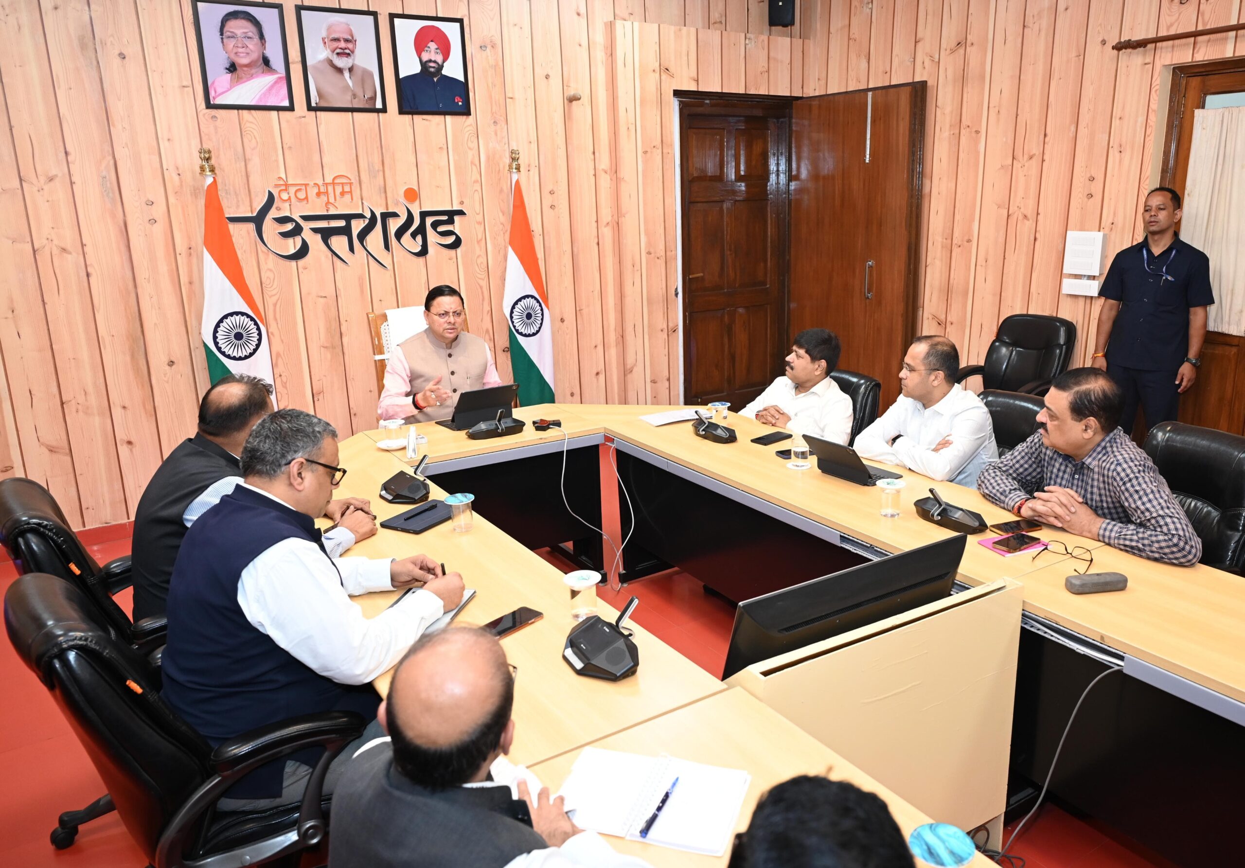 cm dhami