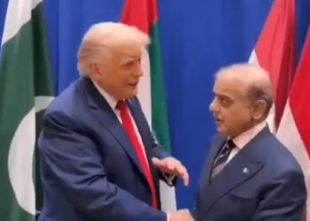 Pak PM-trump