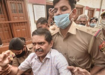 ips officer amitabh thakur