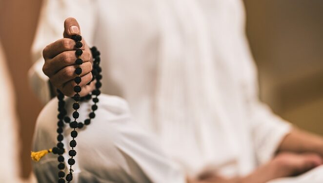 Chant this mantra of Lord Shiva 108 times.