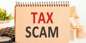 टैक्स घोटाला