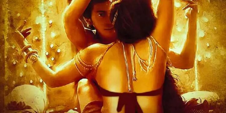 अश्लील कंटेंट