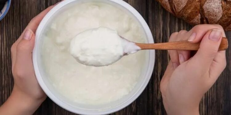 curd and sugar