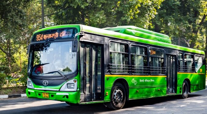 buses delhi