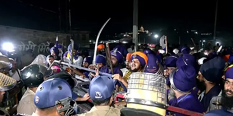 Nihang Sikhs clash with police