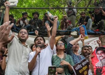 cockroach janata party