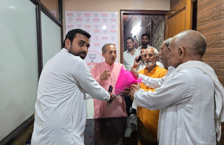 कार्यकर्ता अभय त्यागी