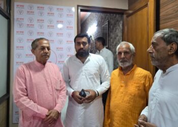 कार्यकर्ता अभय त्यागी