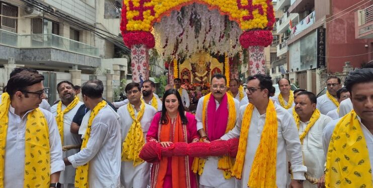 श्रीकृष्ण की शोभायात्रा