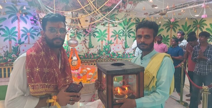 Jhandewala Devi Temple
